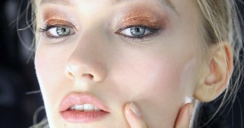 BOLD EYELINER 1