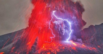 Volcanic-Lightning vanazuella