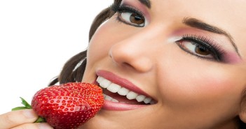 eat strawerry