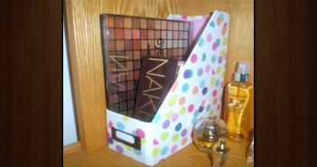 Magazine-holder