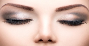 Make Your Eyebrows Look Thicker1