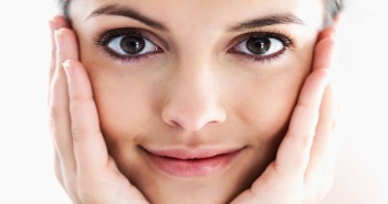 Say Goodbye To Blackhead With This Simple Trick2
