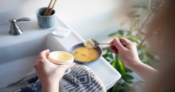 coconut Oil Hair Mask This Winter4