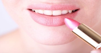 lips makeup for interveiw