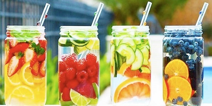 Top 6 Fruit Infused Drinks For Weight Loss