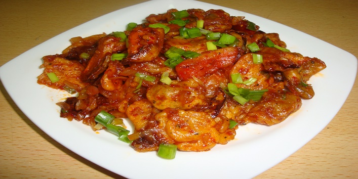 Indo-Chinese Tadka: Crispy Fried Vegetables In Hot Sauce